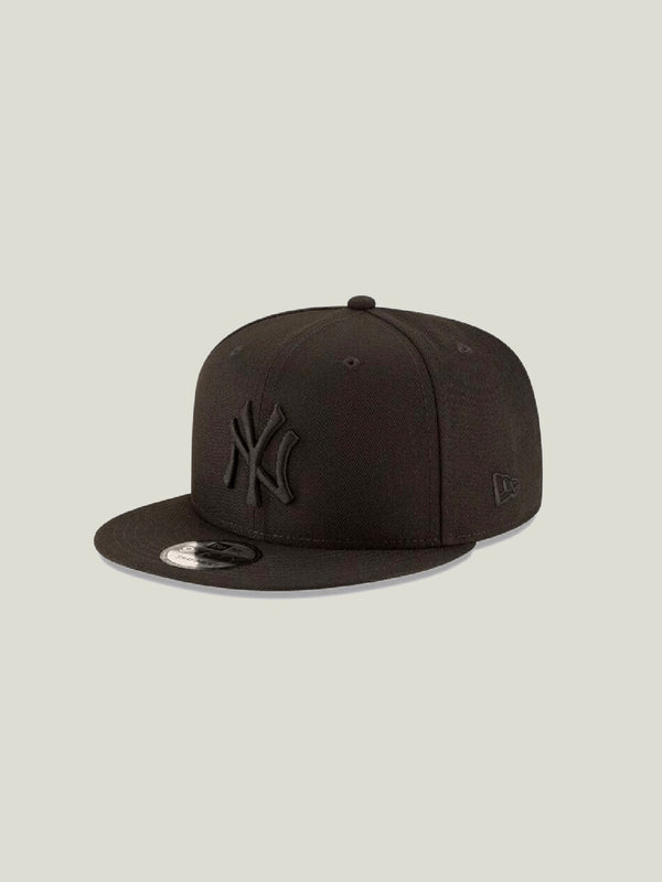 Gorra Bob Collection 9Fifty Ajustable New Era