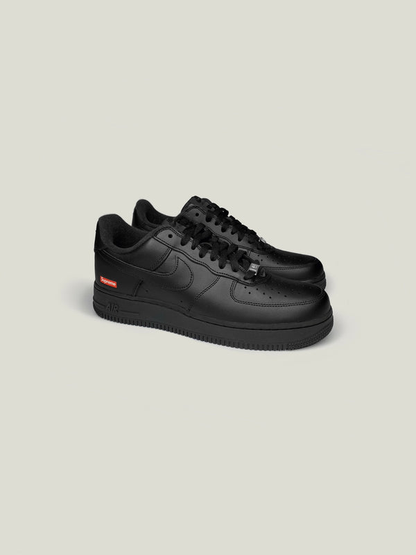 Nike Air Force 1 Low Supreme Black