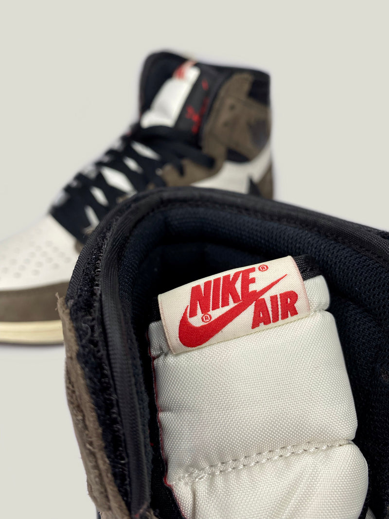 Jordan 1 Retro High OG SP Travis Scott Mocha